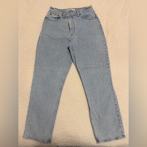 Abercrombie & Fitch Light 90’s Straight Leg Jeans Size 12 Y2K Style Ultra High